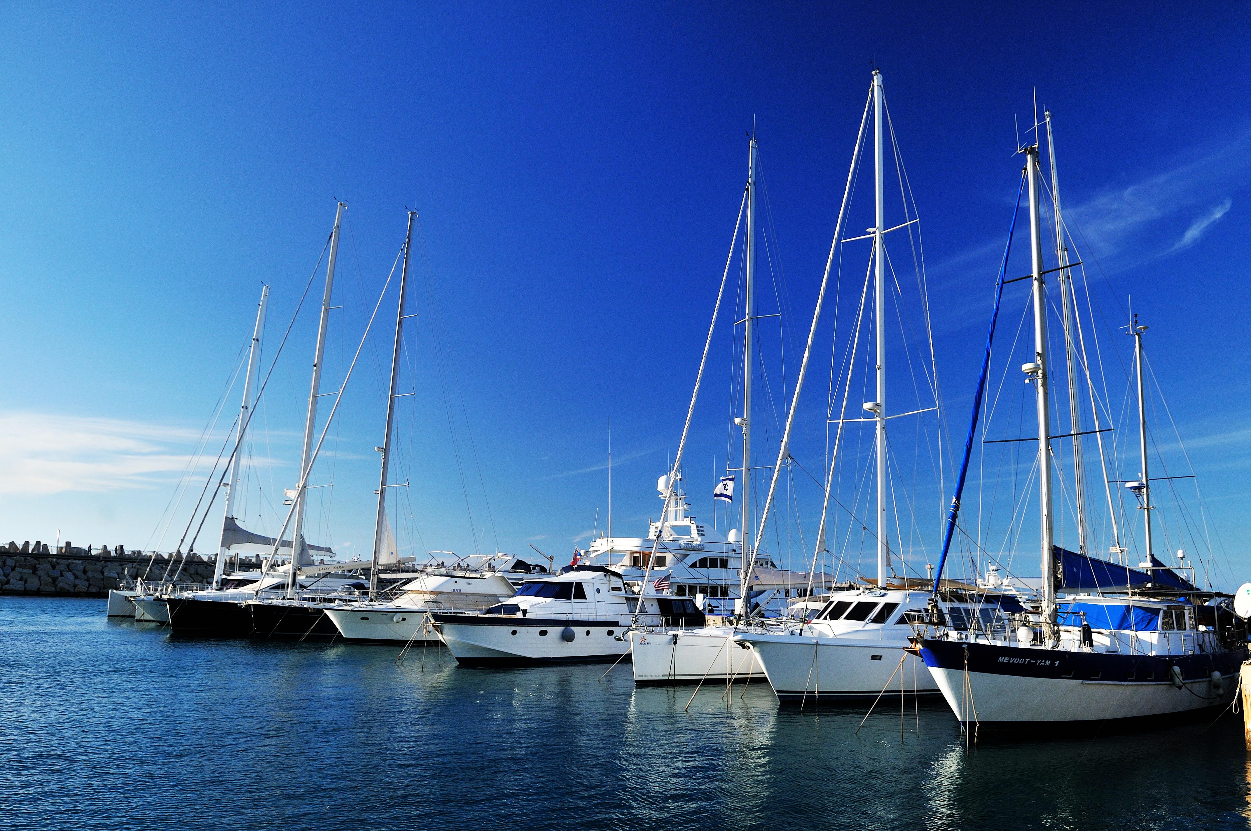 โรงแรมเบ็นจามินเฮอร์ซลิย่าบิสซิเนส Herzliya ภายนอก รูปภาพ